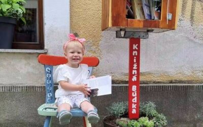 KNIŽNÁ BÚDKA Podaj ďalej